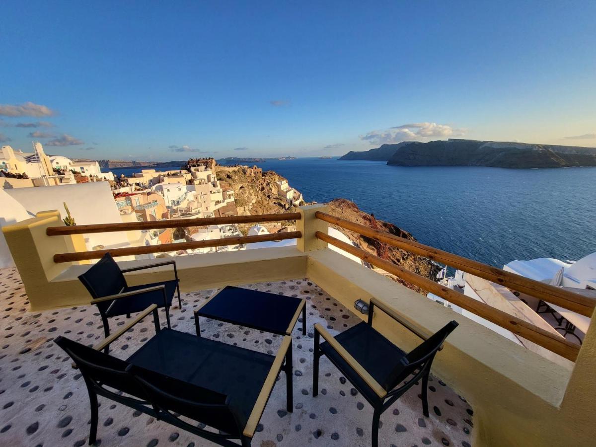 Villa Ariadni Cave Houses In Oia Exterior photo