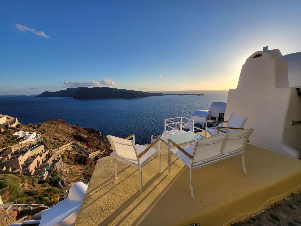 Villa Ariadni Cave Houses In Oia Exterior photo