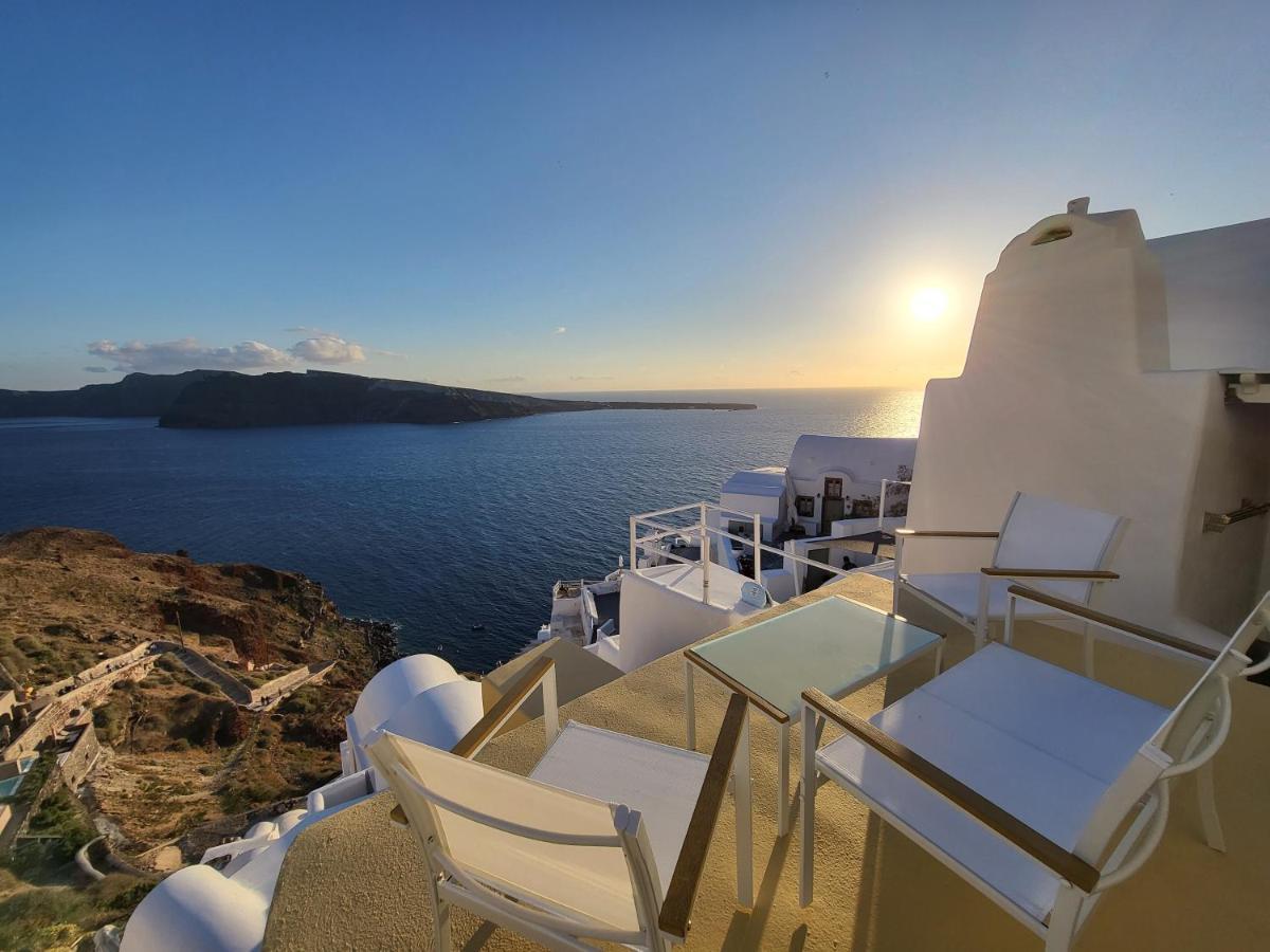 Villa Ariadni Cave Houses In Oia Exterior photo