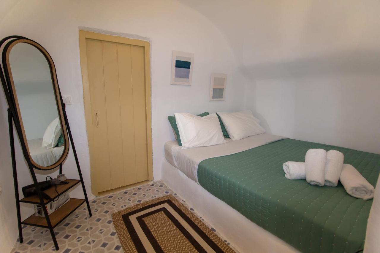 Villa Ariadni Cave Houses In Oia Exterior photo