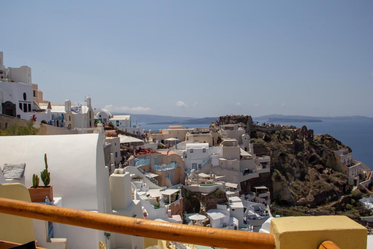 Villa Ariadni Cave Houses In Oia Exterior photo