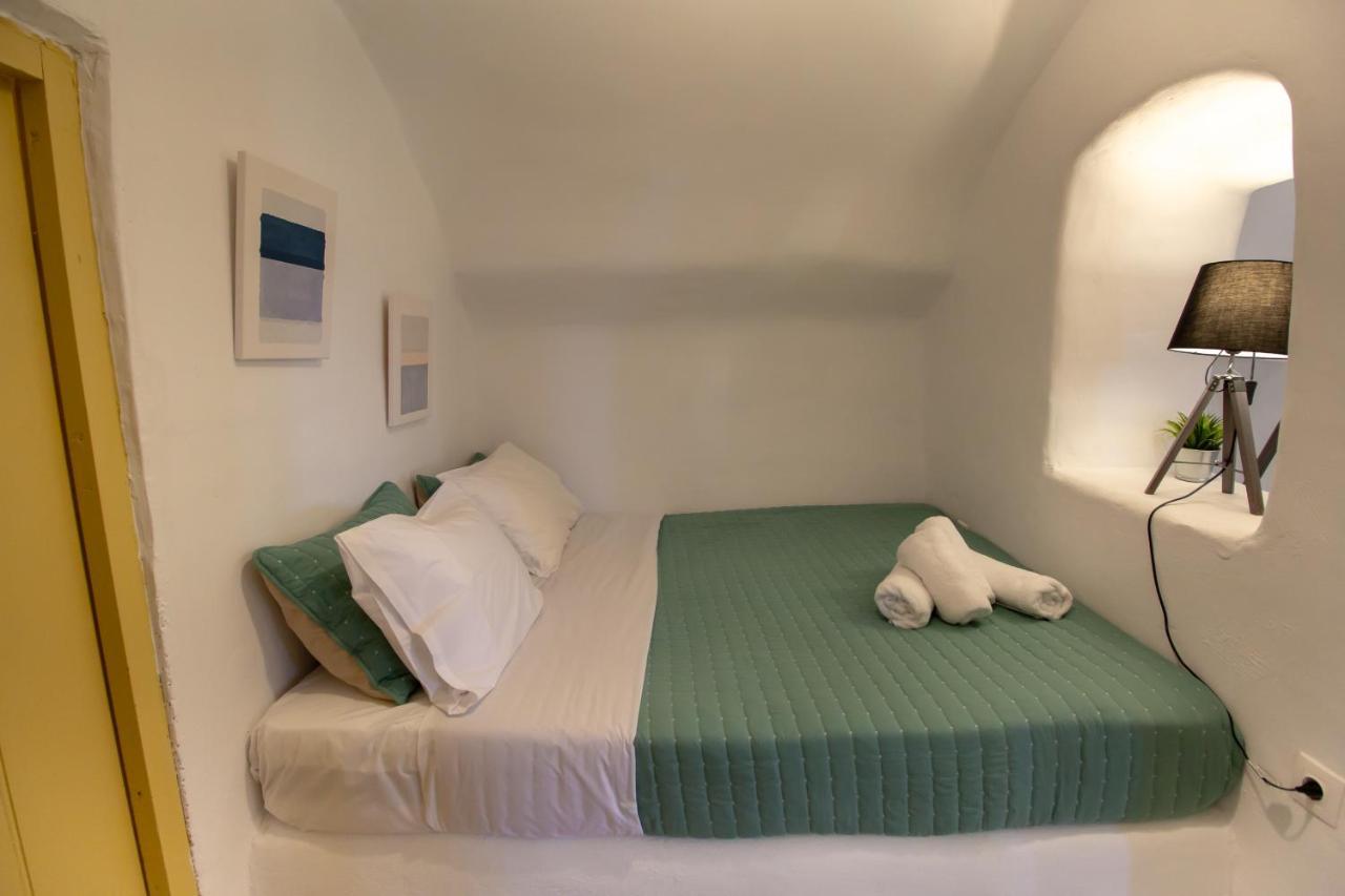 Villa Ariadni Cave Houses In Oia Exterior photo