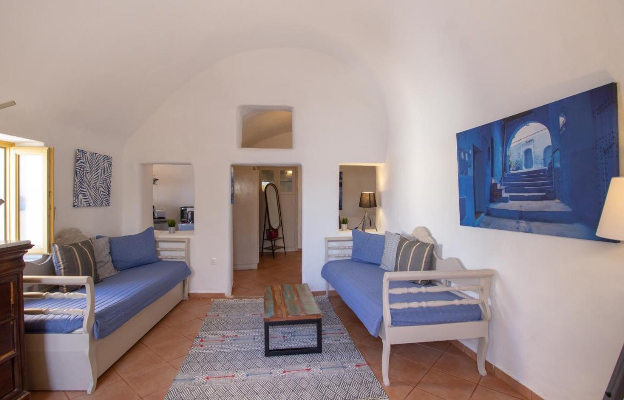 Villa Ariadni Cave Houses In Oia Exterior photo