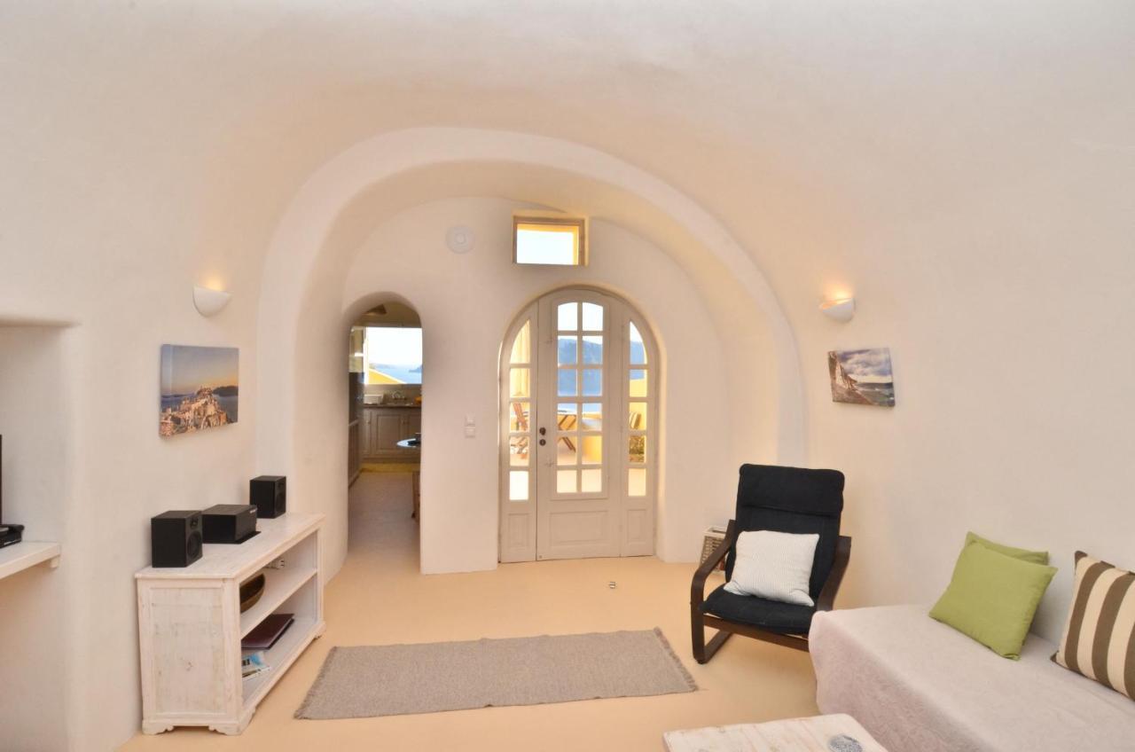 Villa Ariadni Cave Houses In Oia Exterior photo